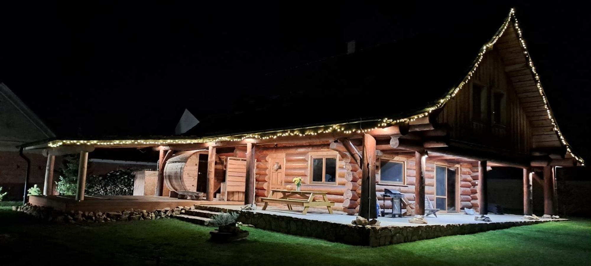 Вилла Wellness Srub U Holubu Malsice Экстерьер фото